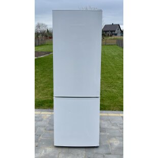 holodil-nik-liebherr-cup-2721