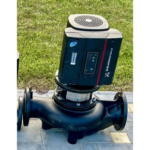 flanceviy-cirkulyacyniy-nasos-grundfos-mge100lb4-ff215-g3